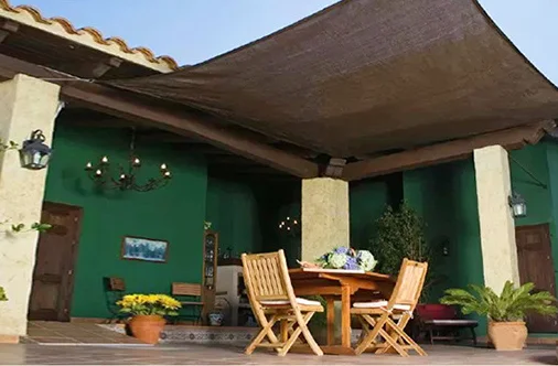 La ce ar trebui să fiu atent când aleg o plasă de protecție solară